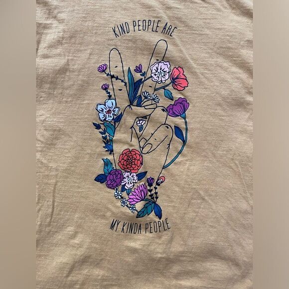 Dip Floral ✌️ Graphic Tee Size Large - Picture 2 of 3